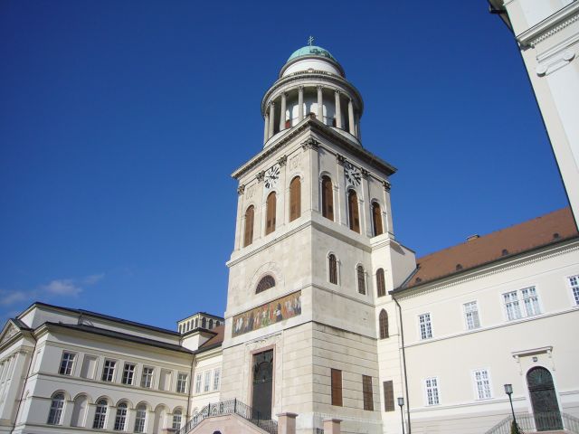 P1010002_640.jpg(46410 byte)