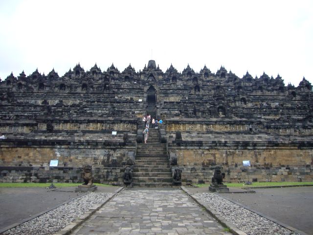 107_640.jpg(60631 byte)